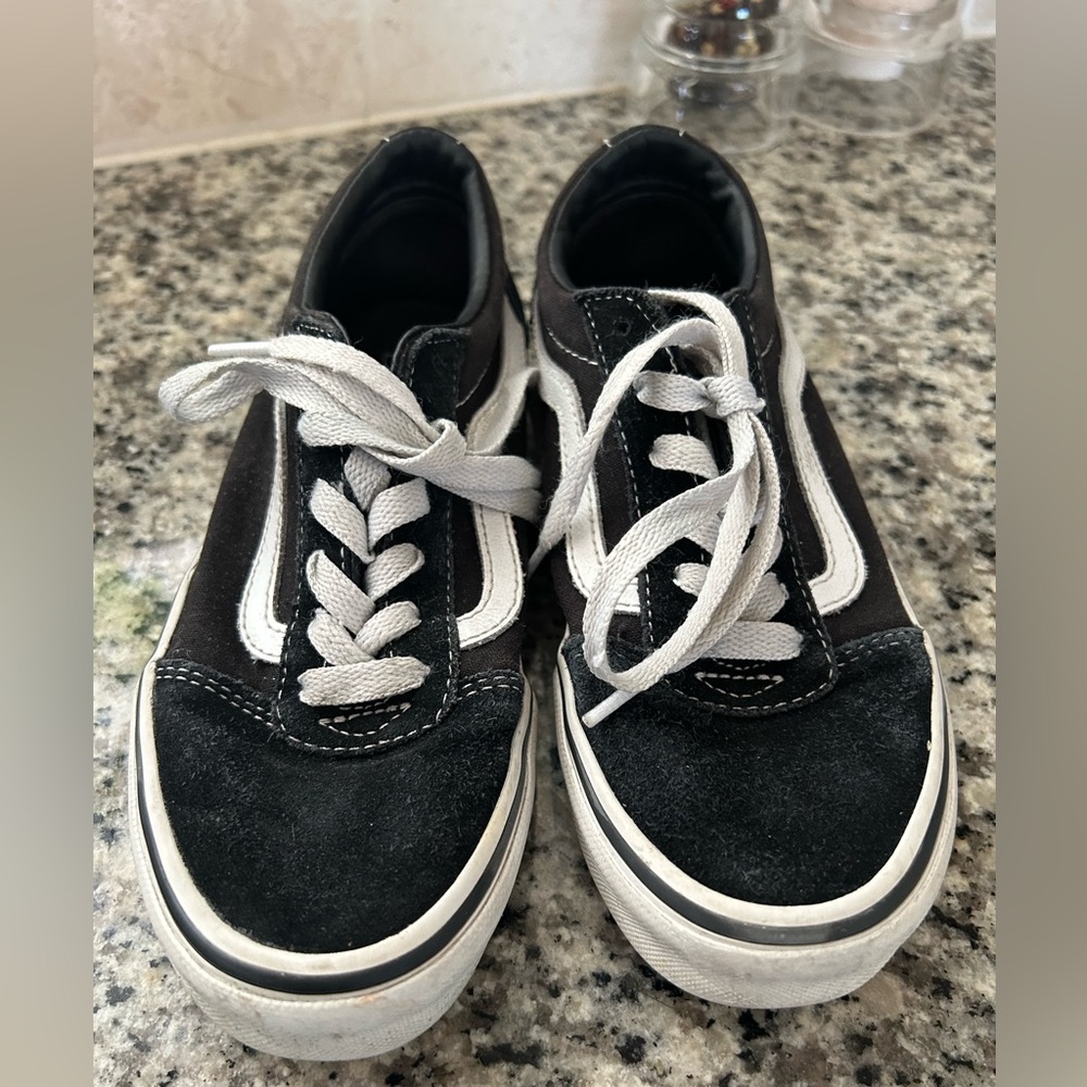 Vans Kids Sneakers Black and White